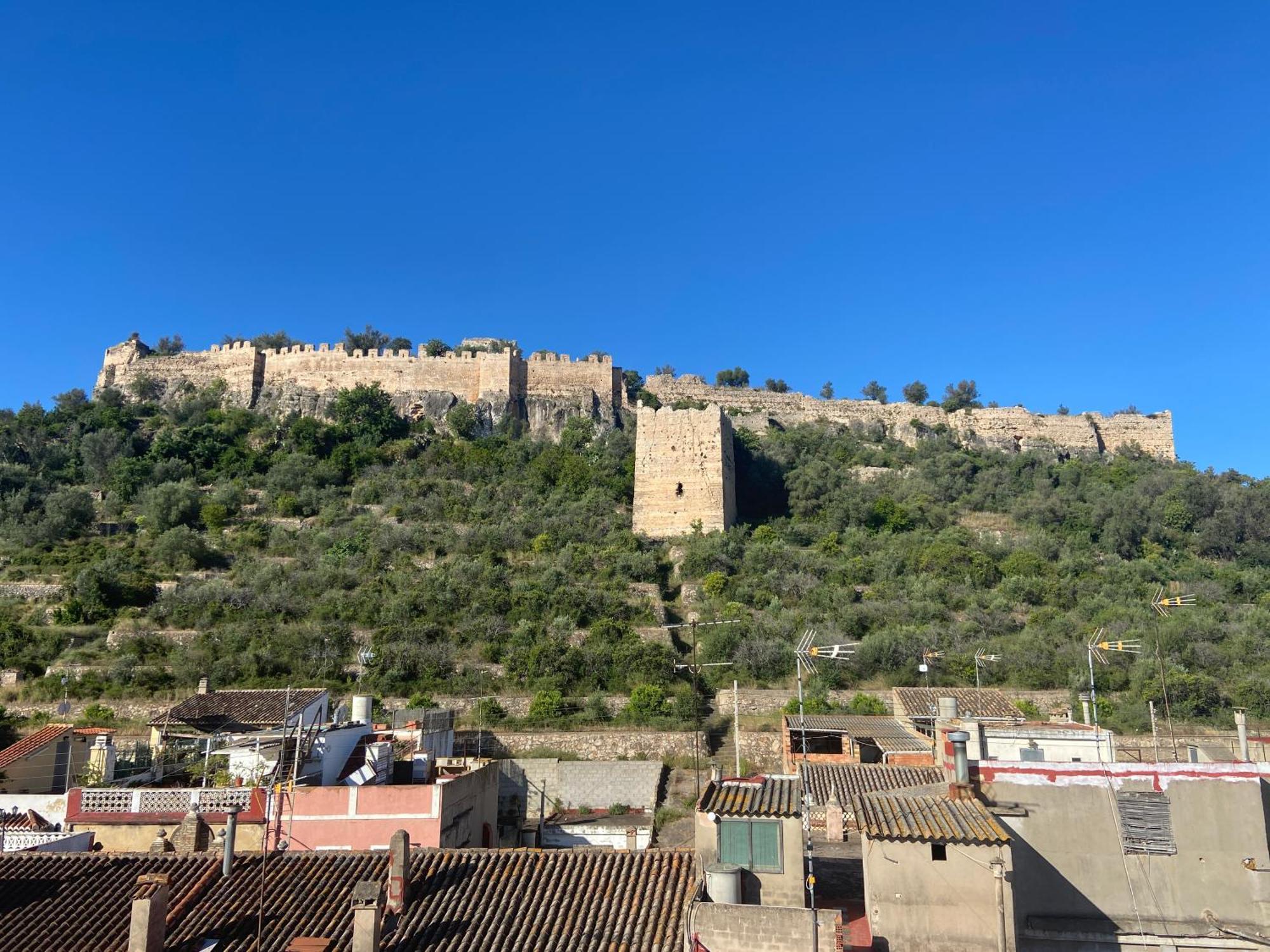 Casa Con Jacuzzi Y Piscina Con Vistas Al Castillo Corbera de Alcira Екстериор снимка